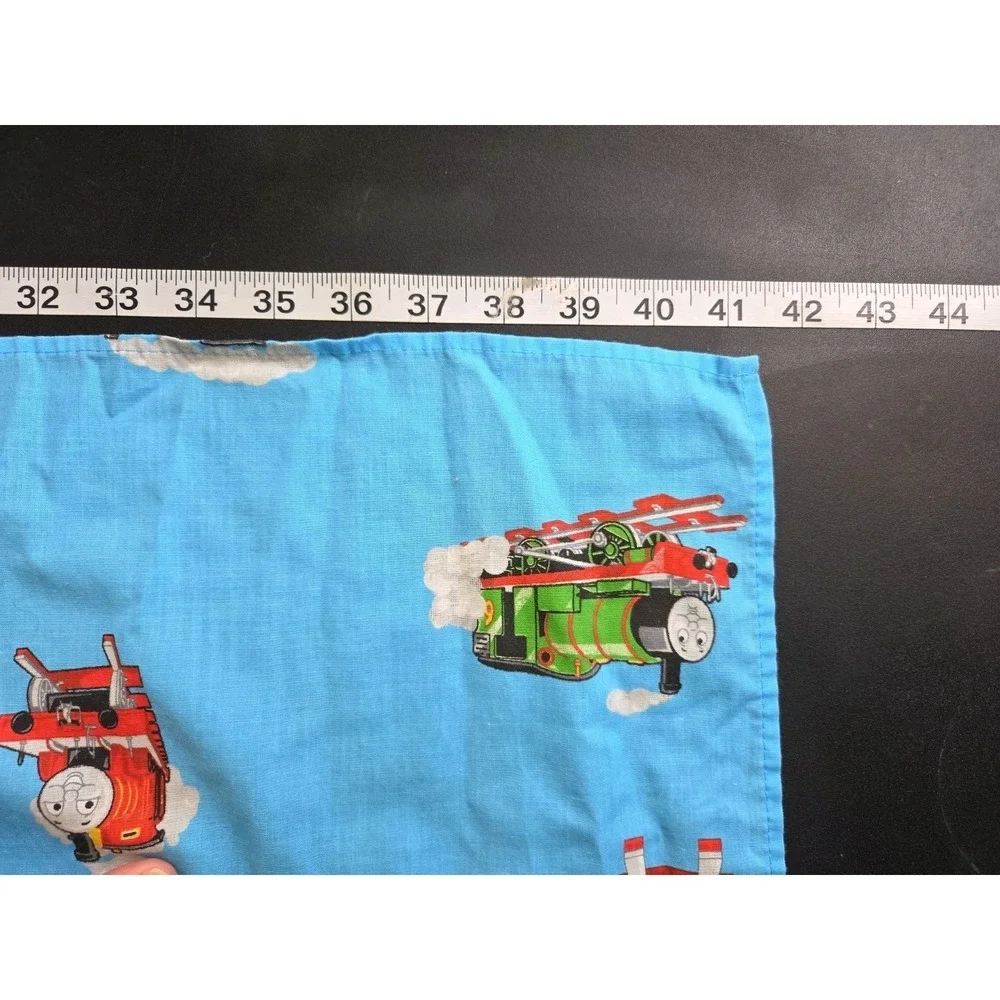 Thomas the Tank Engine Toddler Sheet Set Thomas & Friends 2008 Train Bedding